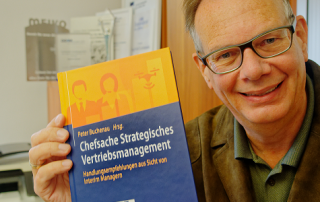 Strategisches Vertriebsmanagement: Buch jetzt erhältlich!